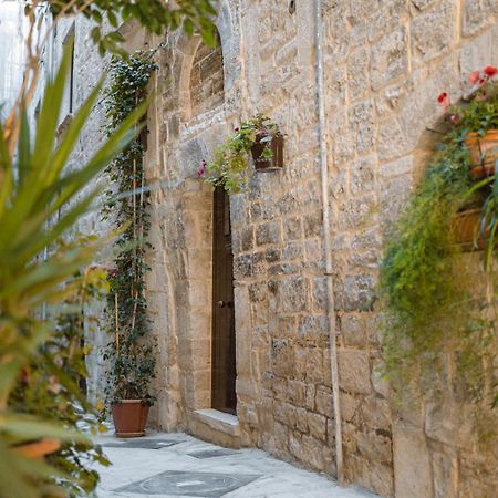 La Piccola Torre Hotel Bisceglie Luaran gambar