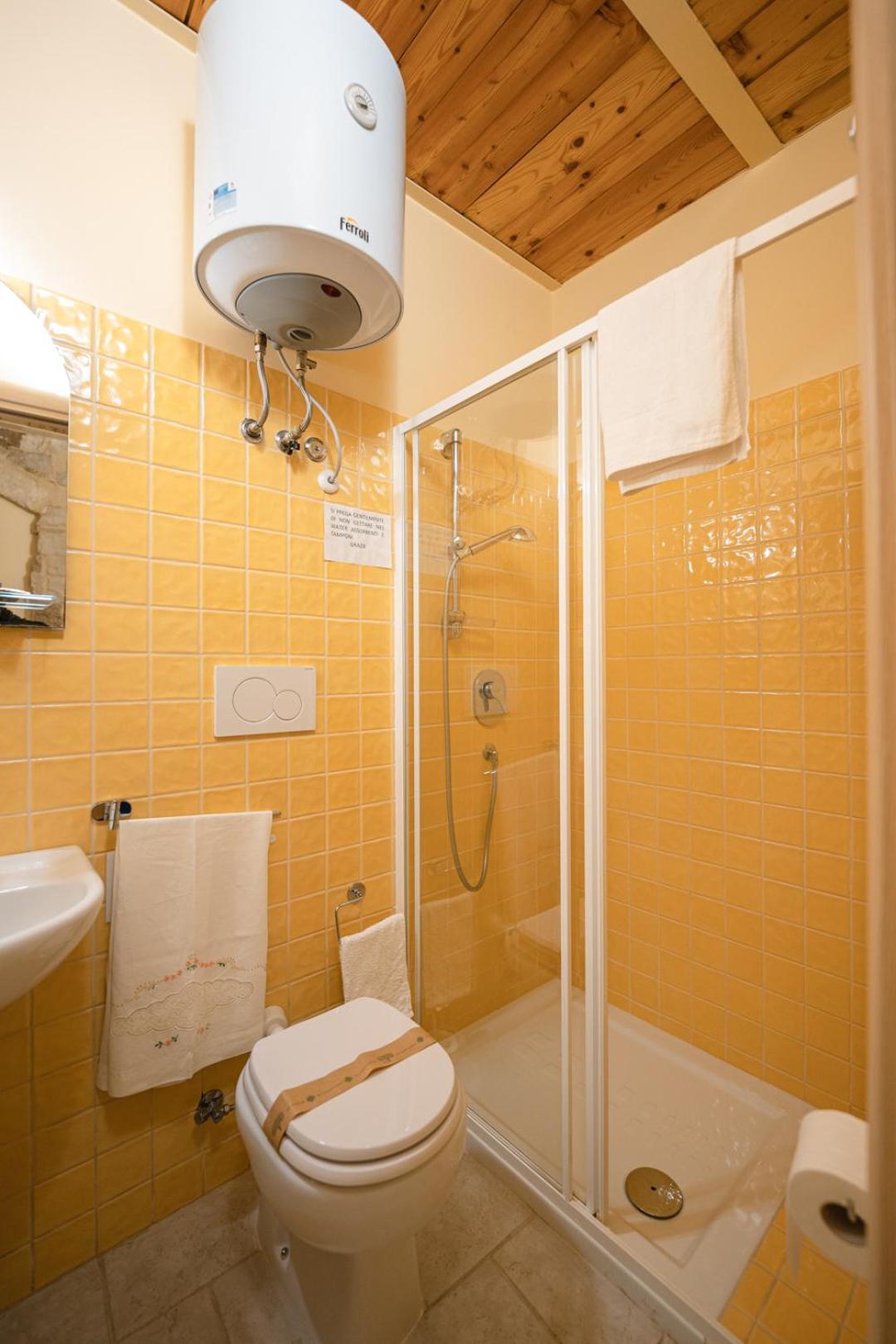 La Piccola Torre Hotel Bisceglie Bilik gambar