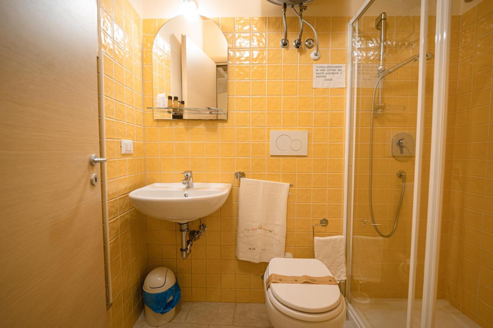 La Piccola Torre Hotel Bisceglie Bilik gambar